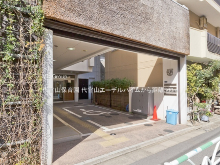 ���ӊ� �c�t���E�ۈ牀 300m �㊯�R�ۈ牀