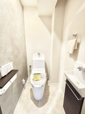 �g�C�� �������̂��锒����Ƃ���������������