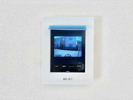 ���̑����� TV���j�^�[�t�C���^�[�t�H�����t���Ă��ăZ�L�����e�B�[��