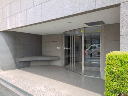 �G���g�����X -