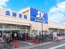 ���ӊ� �X�[�p�[ 800m �X�[�p�[�o�����[�u�ΓX