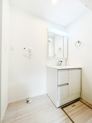 ���̑� ���邢���ʏ��͖����̐g�x�x���y�����ł����Ⴂ�����ł��B    