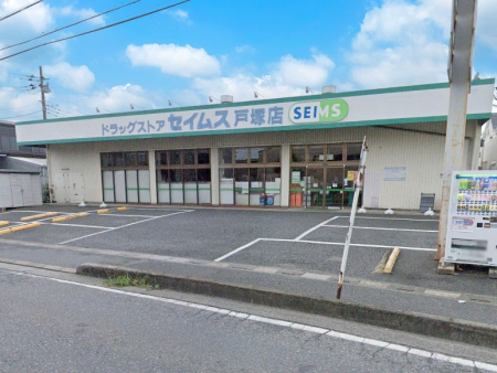 ���ӊ� �h���b�O�X�g�A 300m �h���b�O�Z�C���X �˒˓X