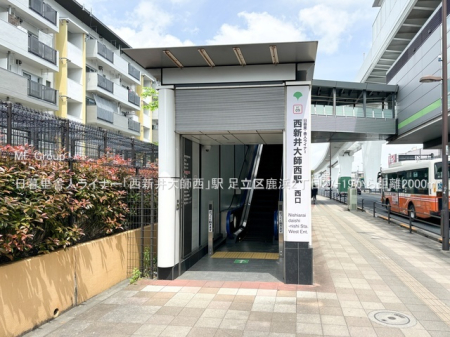 ���ӊ� �w 2000m ���闢�ɐl���C�i�[�u���V���t���v�w