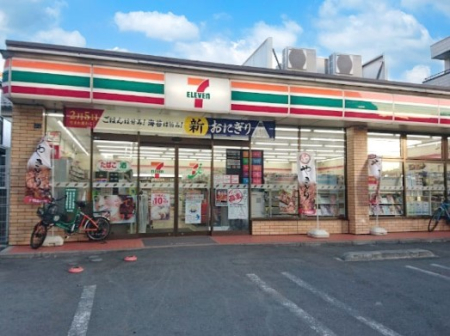 ���ӊ� �R���r�j 350m �Z�u��-�C���u�� �����䒆���R���ړX