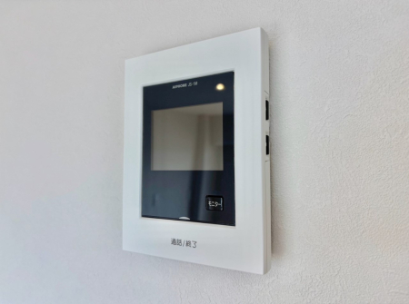 ���̑����� TV���j�^�[�C���^�[�t�H�����t���Ă��ăZ�L�����e�B�[��