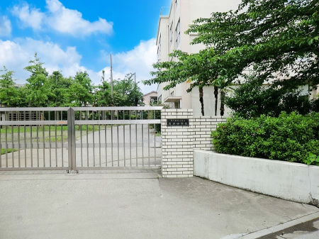 ���ӊ� ���w�Z 480m �����旧�䒆�w�Z