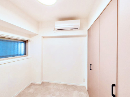 �q������ ���q���܂̂������Ƃ��Ă��I�ߗނ̐������ڂɕ֗��ȃN���[�[�b�g�t���̗m���B
