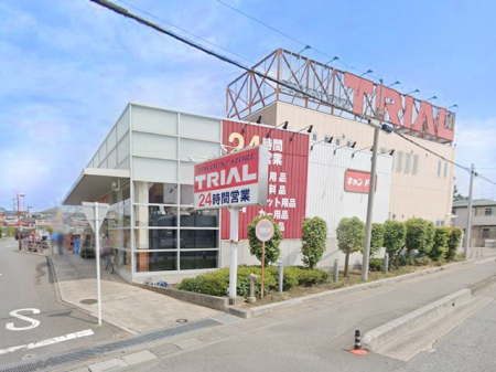 ���ӊ� �X�[�p�[ 900m �f�B�X�J�E���g�X�g�A�g���C�A�����m��X