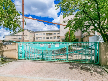 ���ӊ� ���w�Z 670m ���c�J�旧�m�쏬�w�Z