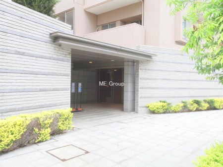 �G���g�����X -