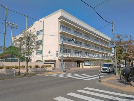 ���ӊ� ���w�Z 1760m �����q�s����O���w�Z