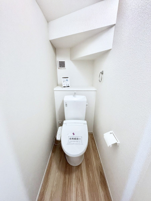 �g�C�� �E�H�V�����b�g�t���g�C�������S�̂Q�����I���̃o�^�o�^������S�ł��B