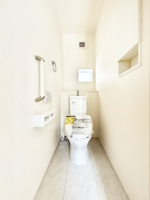 �g�C�� �������̂��锒����Ƃ���������������