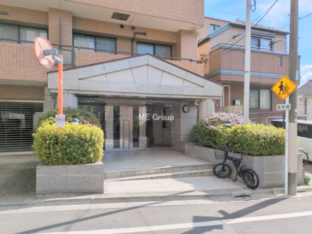 �G���g�����X -