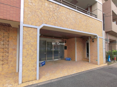 �G���g�����X -