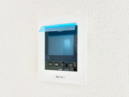 ���̑����� TV���j�^�[�t�C���^�[�t�H�����t���Ă��ăZ�L�����e�B�[��