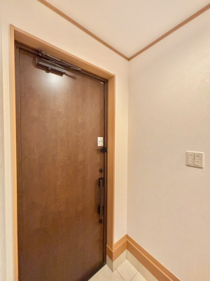 ���� ���Ƒ��₨�q�l���C�����悭���o�}���ł��鉸�₩�ȕ��͋C�̌��ւł��B