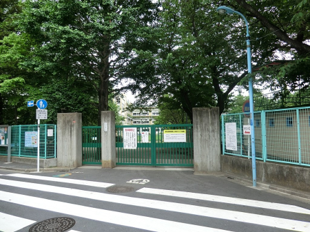 ���ӊ� ���w�Z 400m �����旧�����掵���w�Z