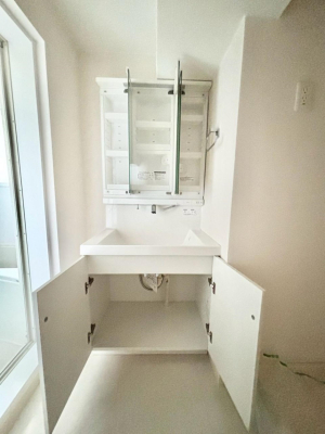 ���̑����� ���ʑ�ɂ��L�x�Ȏ��[���������܂�