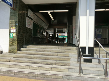 ���ӊ� �w 560m �s�c�O�c���@���w