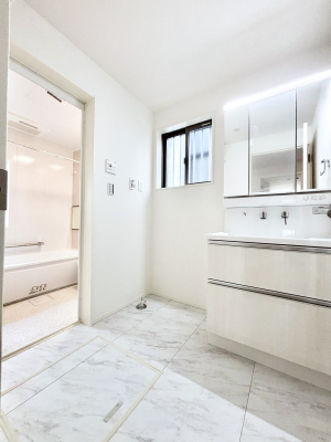 ���̑� ���������Ă���̂Ŏ��C�̑����ꏊ�ł����C���\���s���܂��B�����̐g�x�x���C�����ǂ��I