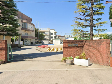 ���ӊ� ���w�Z 910m ����s�����؏��w�Z