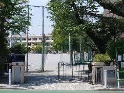 ���ӊ� ���w�Z 1850m ���旧�Ԓˑ�ꒆ�w�Z