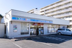 ���ӊ� �R���r�j 550m ���[�\�� �Ђ΂肪�u�O���ړX