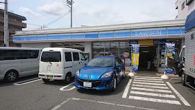 ���ӊ� �R���r�j 180m ���[�\��������a�c1���ړX