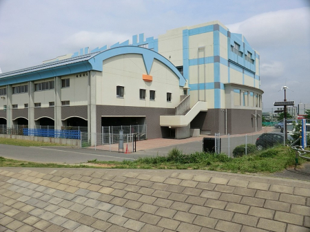 ���ӊ� ���w�Z 700m ����s���쒆�w�Z