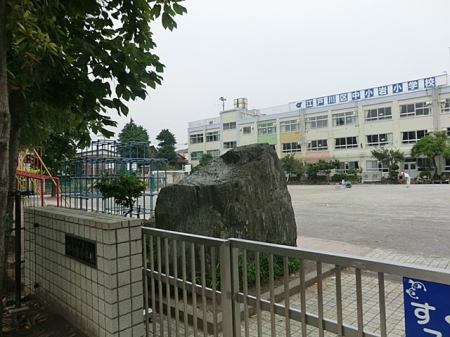���ӊ� ���w�Z 500m �]�ː�旧�����⏬�w�Z
