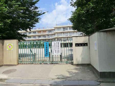 ���ӊ� ���w�Z 950m �������s���h���w�Z