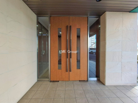 �G���g�����X -