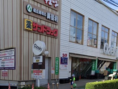 ���ӊ� �h���b�O�X�g�A 700m �T���h���b�O �r�K�X