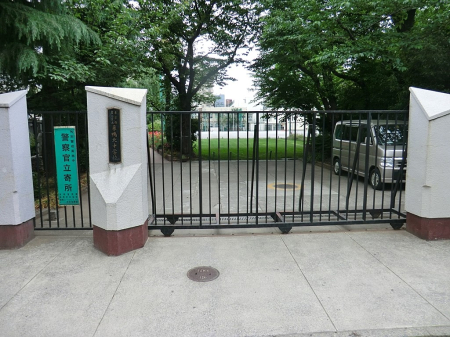 ���ӊ� ���w�Z 240m �L���旧�����k���w�Z