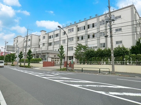 ���ӊ� ���w�Z 530m �����旧���V�䒆�w�Z