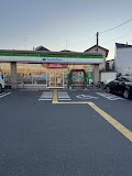���ӊ� �R���r�j 290m �t�@�~���[�}�[�g �o�C�p�X����a�P���X