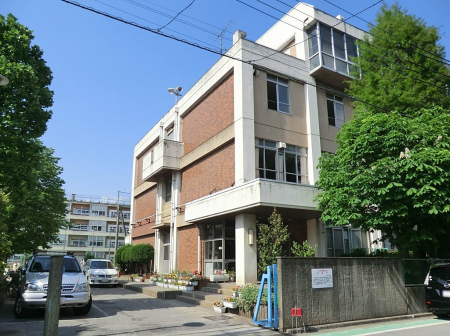 ���ӊ� ���w�Z 140m ����s���œ쏬�w�Z