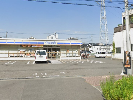 ���ӊ� �R���r�j 140m �~�j�X�g�b�v �쐅���S���ړX