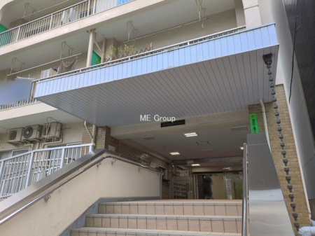 �G���g�����X -