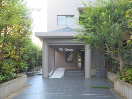 �G���g�����X -
