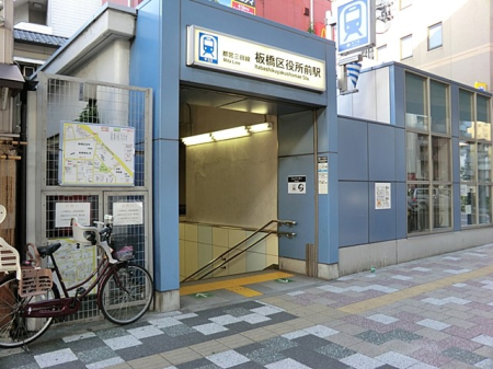 ���ӊ� �w 240m �s�c�O�c����������O�w