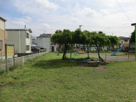 ���ӊ� ���� 300m �O������