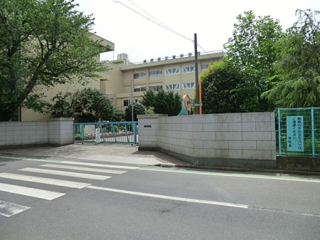 ���ӊ� ���w�Z 700m ����s�������w�Z