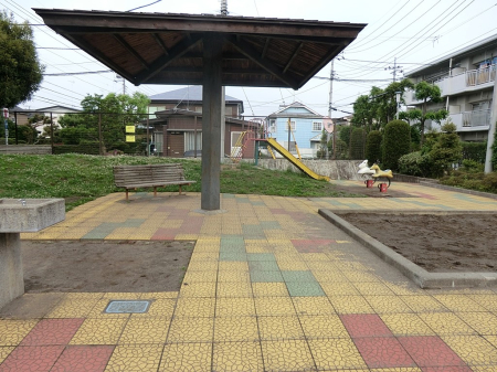 ���ӊ� ���� 300m �w����������