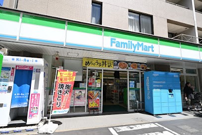 ���ӊ� �R���r�j 222m �t�@�~���[�}�[�g ����꒚�ړX