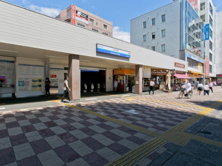 周辺環境 駅 880m 西武鉄道新宿線「久米川」駅